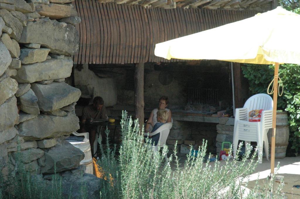 Domaine Bellelauze Otel Bouriège Oda fotoğraf